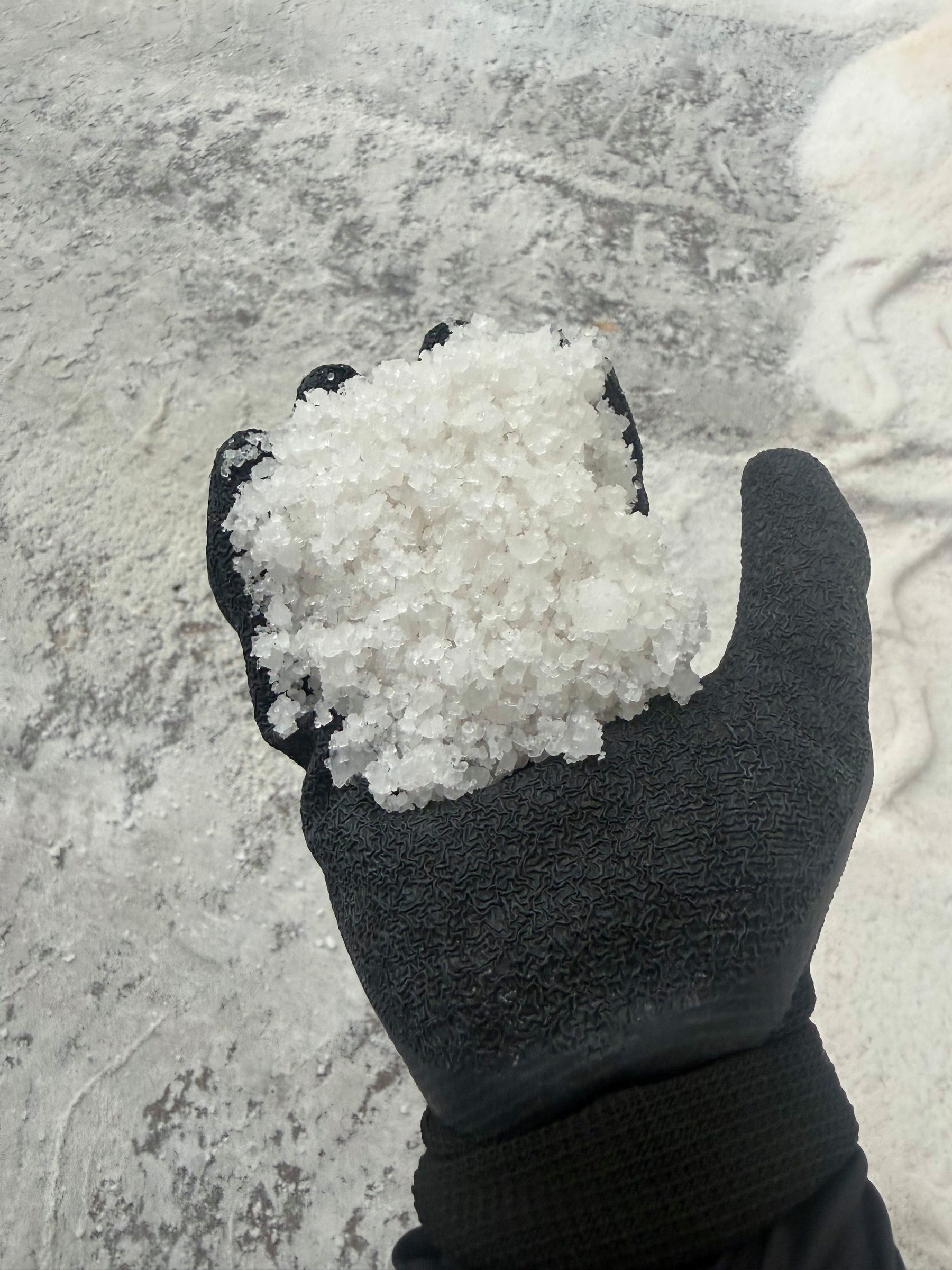 Quality check of washed Grade I salt